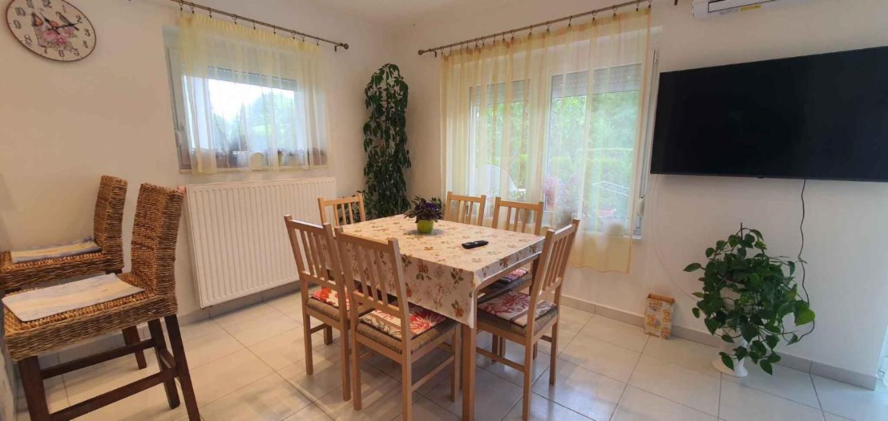 Holiday Home In Keszthely/Balaton 39648 المظهر الخارجي الصورة