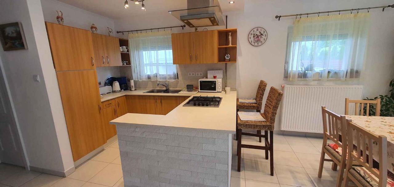 Holiday Home In Keszthely/Balaton 39648 المظهر الخارجي الصورة
