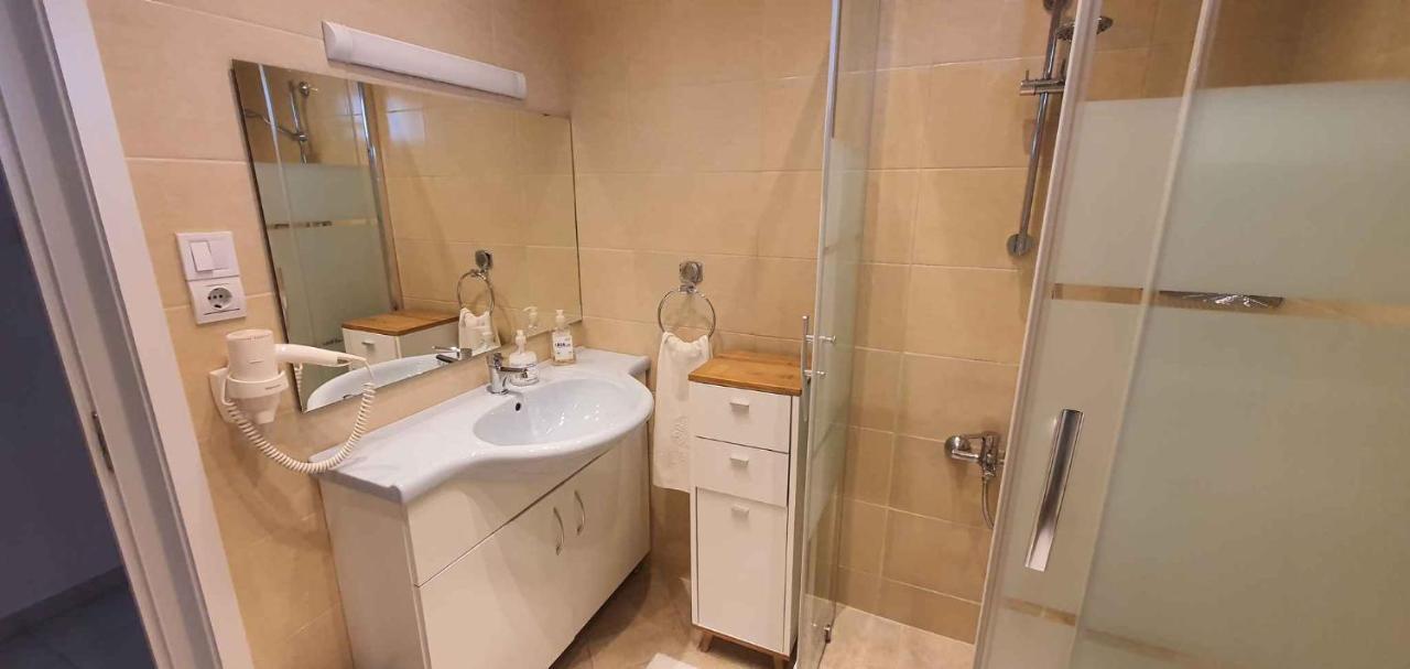 Holiday Home In Keszthely/Balaton 39648 المظهر الخارجي الصورة